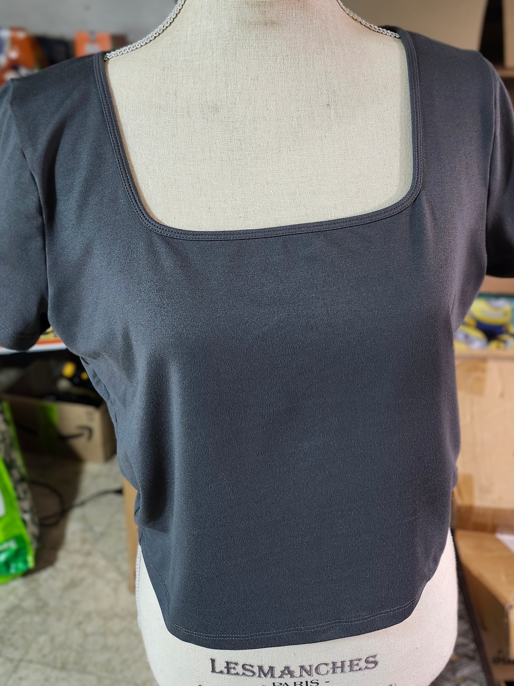 gray Hollister short-sleeve crop top square neckline size XL